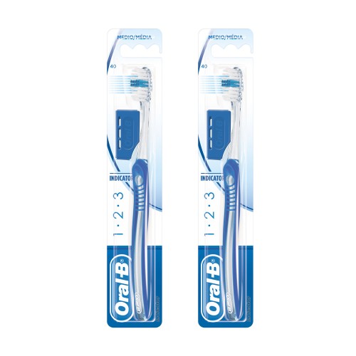 Oral B Indicator Οδοντόβουρτσα 40 Μέτρια 1+1 ΔΩΡΟ